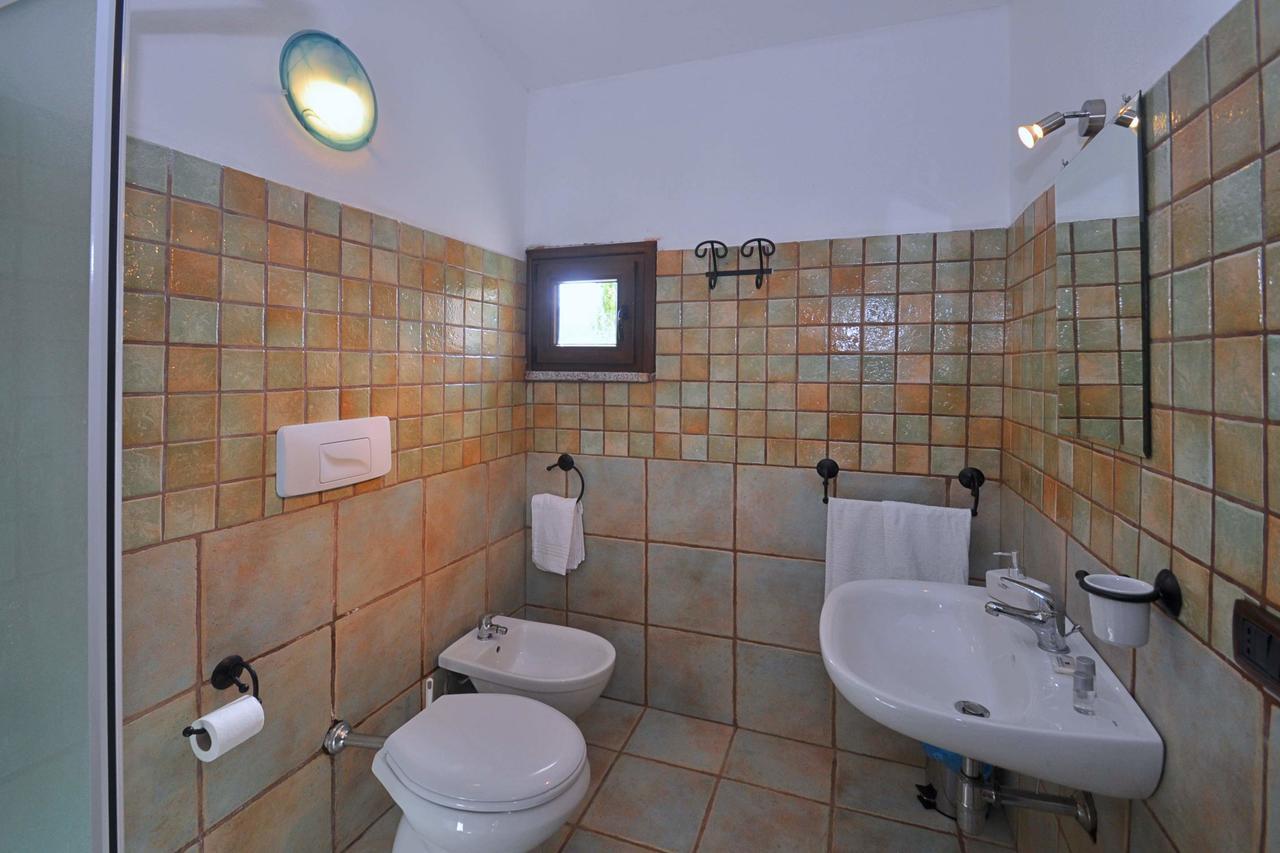 B&B Mare Della Gallura Бадези Екстериор снимка