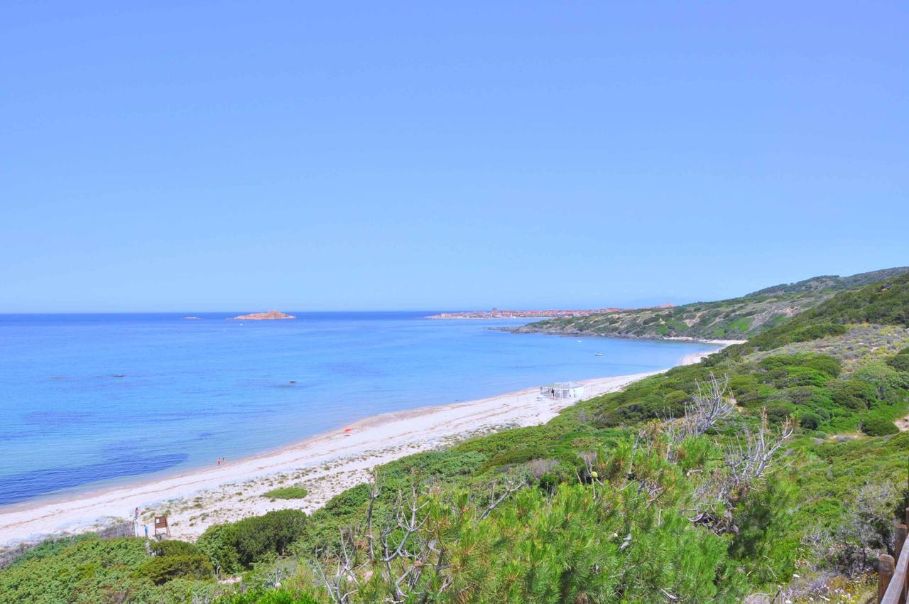 B&B Mare Della Gallura Бадези Екстериор снимка